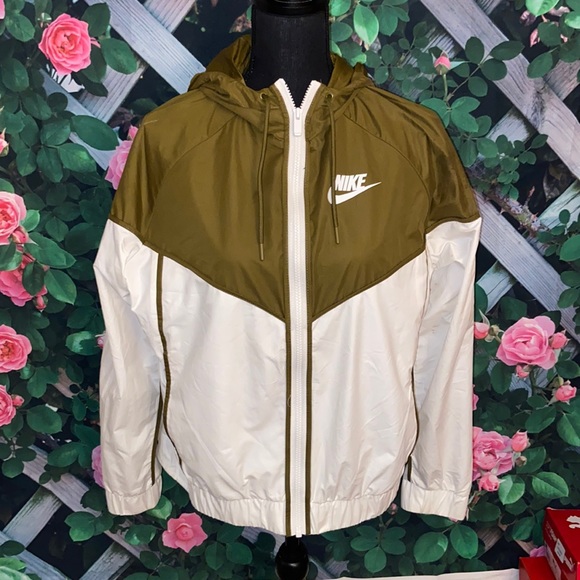 Nike Jackets & Blazers - Nike windbreaker